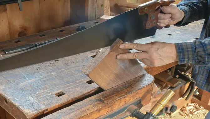 How to use a hand saw for resawing lumber