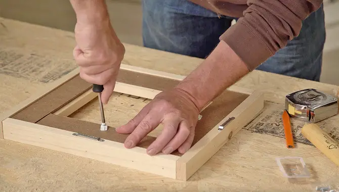 What Are Miters, And Why Are They Used In Frame Making