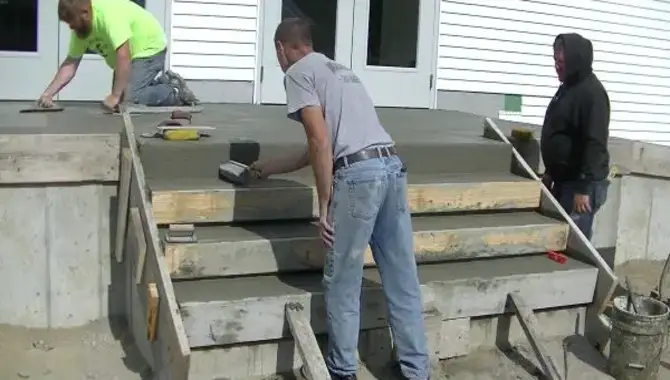 How Can I Ensure My Concrete Steps With Sidewalls Are Level