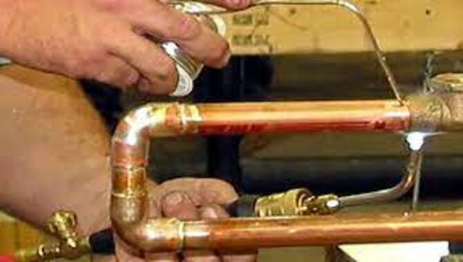 How Can I Prevent Soldering Copper Pipes With Water In Them?