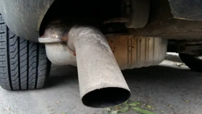 How Do I Fix A Exhaust Pipe That Is Hanging?