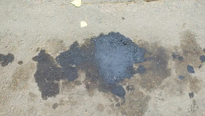 How Do You Clean Up Transmission Fluid On Concrete