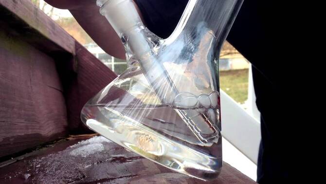 How Do You Fix A Broken Glass Pipe Bowl?