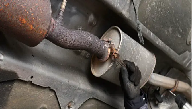 How To Tighten A Loose Exhaust Pipe