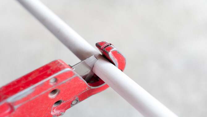 What Is The Best Way To Cut PVC Pipe Without A Saw?