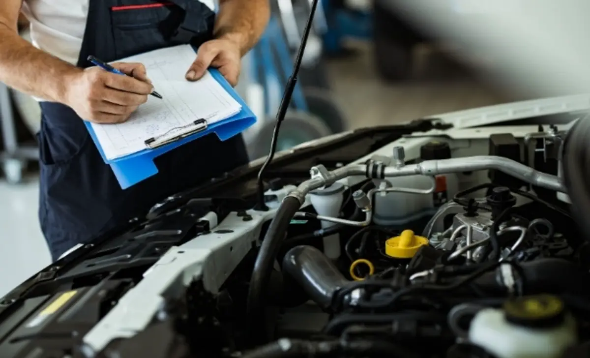 When Should You Take Your Car To A Mechanic